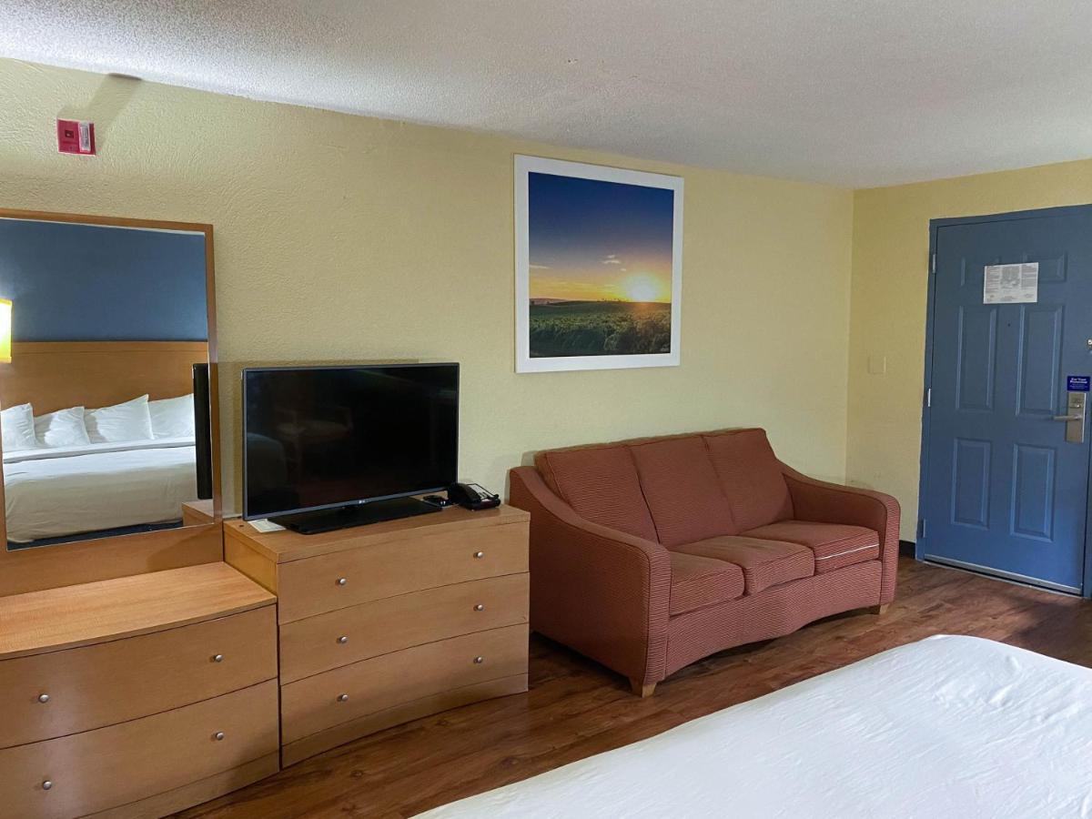 Motel 6 Savannah Ga Gateway & I95 Luaran gambar